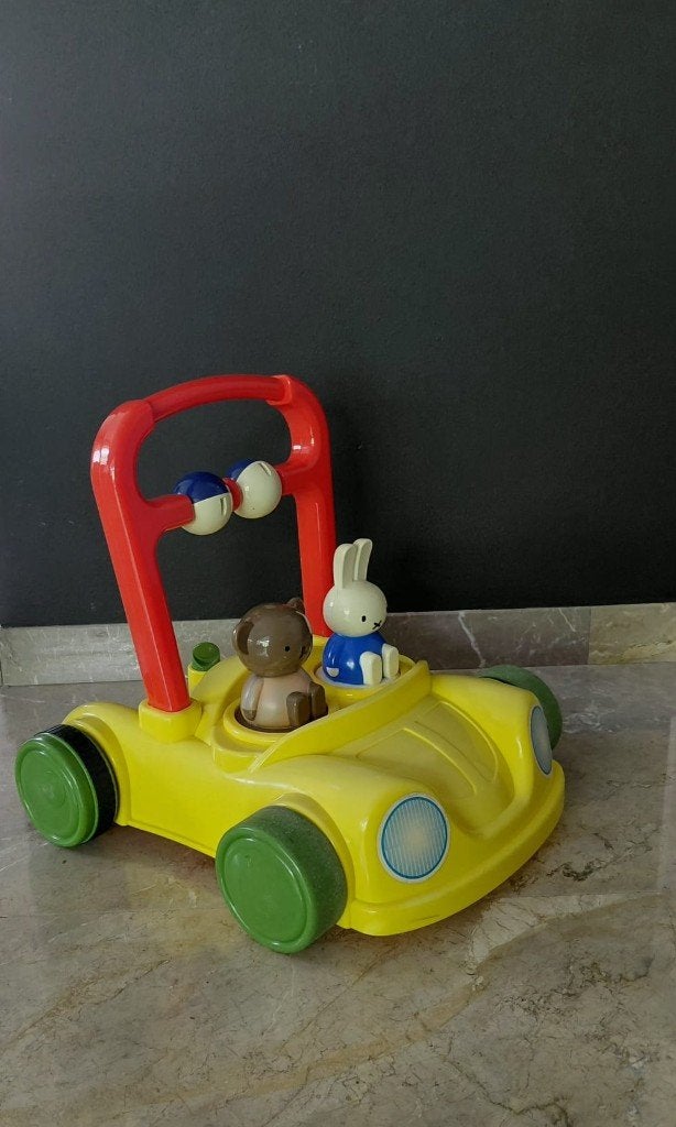 Nijntje loopwagen, Ophalen, Zo goed als nieuw, Overige typen, Met wieltjes