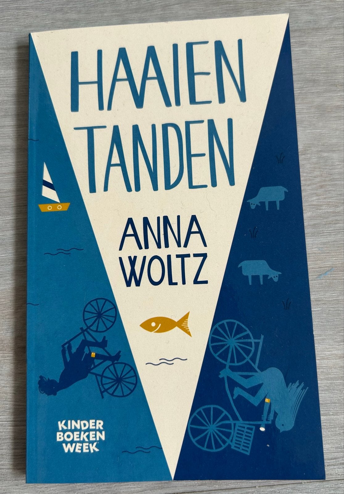 Haaietanden - Anna Woltz (Kinderboekenweek), Boeken, Ophalen of Verzenden, Nieuw, Fictie