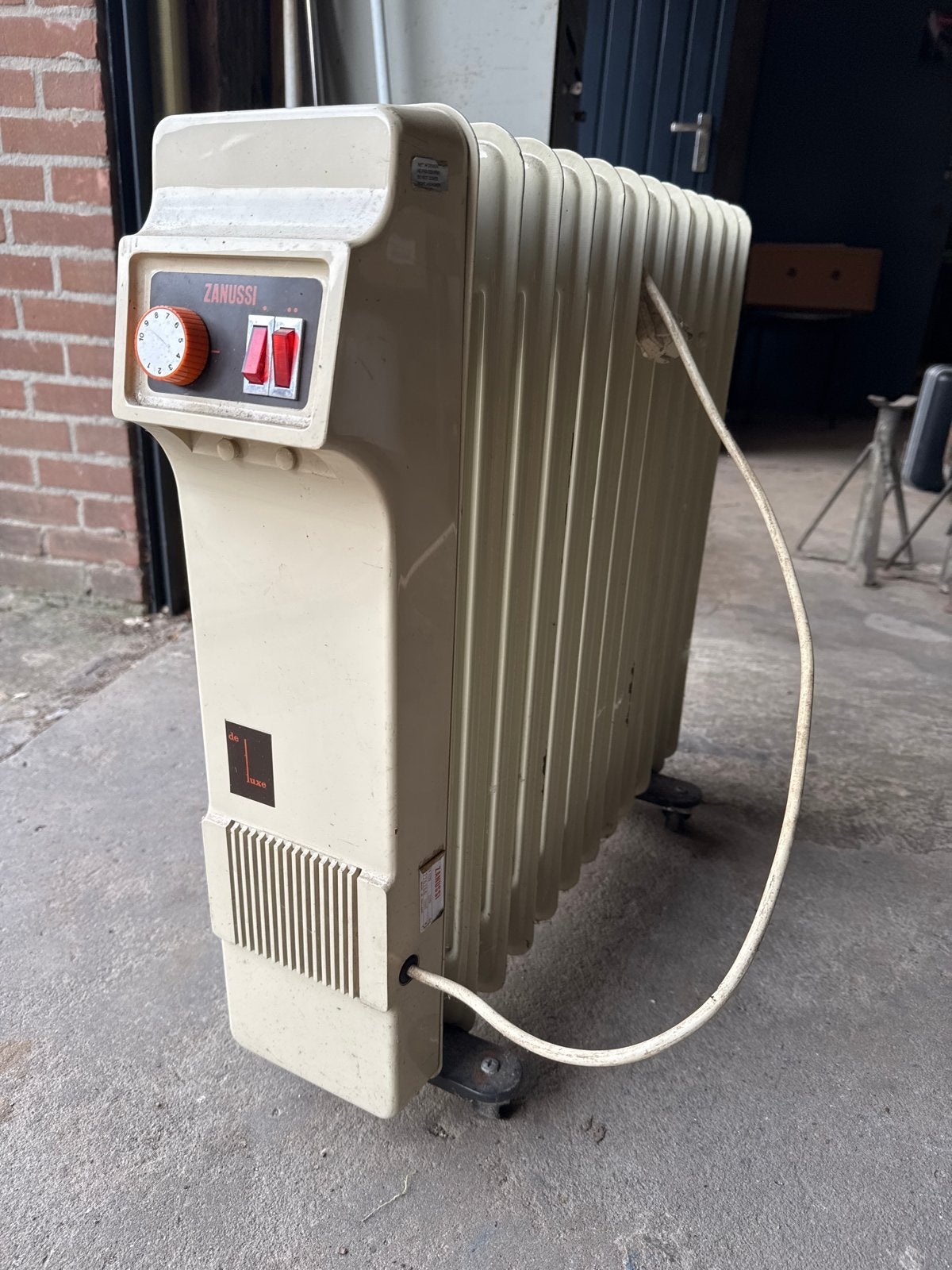 Zanussi Oliegevulde Radiator - Elektrische Kachel, Ophalen, Gebruikt, Radiator, 60 tot 150 cm