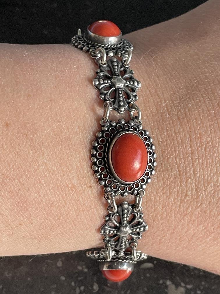 Antiek zilveren armband met bloedkoraal, Antiek en Kunst, Ophalen of Verzenden, Zilver