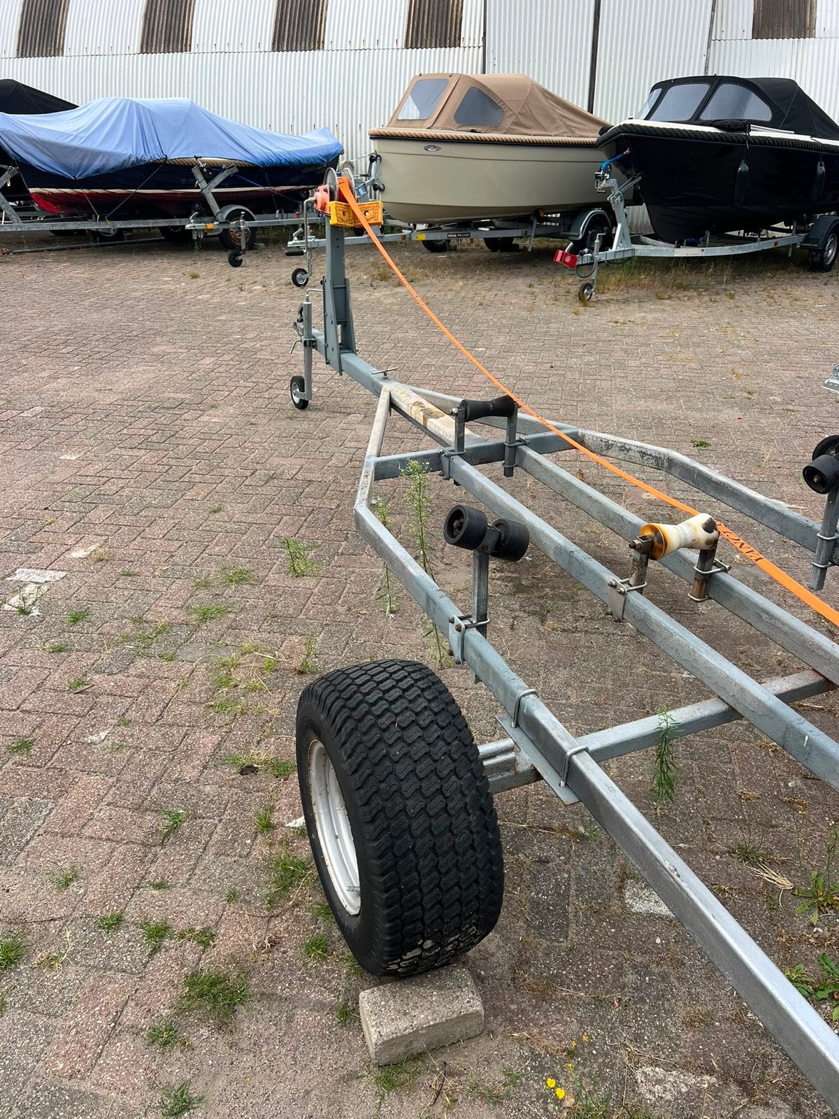 Gebruikte stallingstrailer met lier en rollen, Watersport en Boten, Boottrailers, Gebruikt, Sloepentrailer, Minder dan 1500 kg