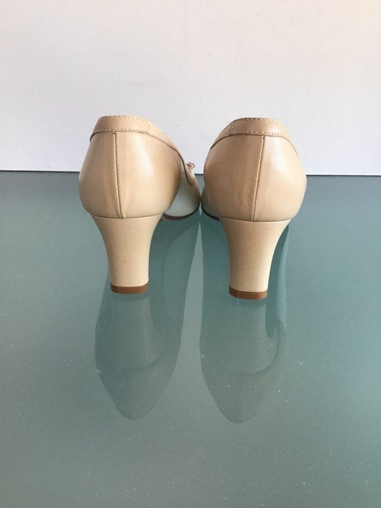Nieuwe luxe peep‑toe | beige leer 36 | Gratis verzenden, Pumps, Verzenden, Beige, Nieuw