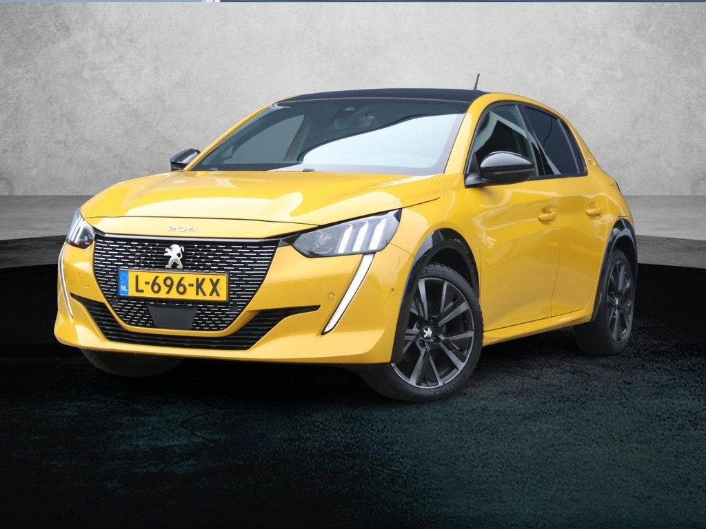 Peugeot 208 1.2 PureTech GT Pack 1ste Eigenaar | Alcantara |, Voorwielaandrijving, 101 pk, Gebruikt, Handgeschakeld