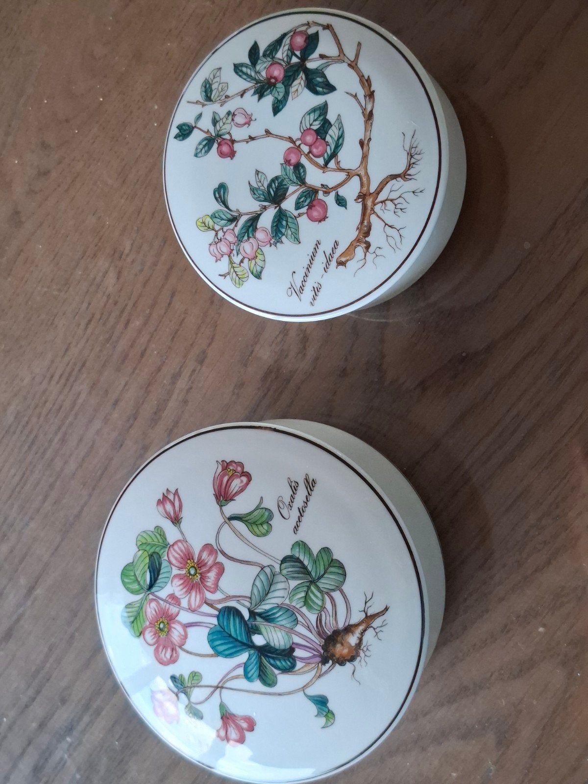 Bonbons doosjes met deksel, Ophalen