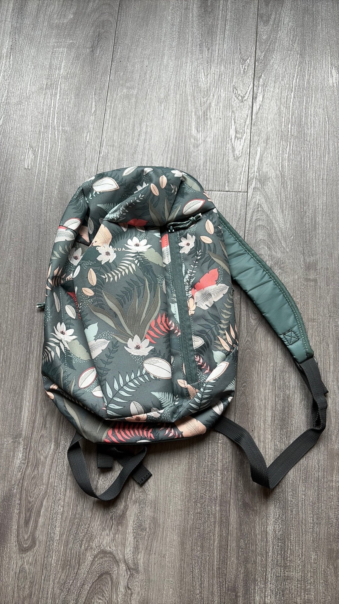 Decathlon Kleine Rugzak 37x20 cm - Bloemenprint, 25 tot 40 cm, Zo goed als nieuw, 30 tot 45 cm, Ophalen