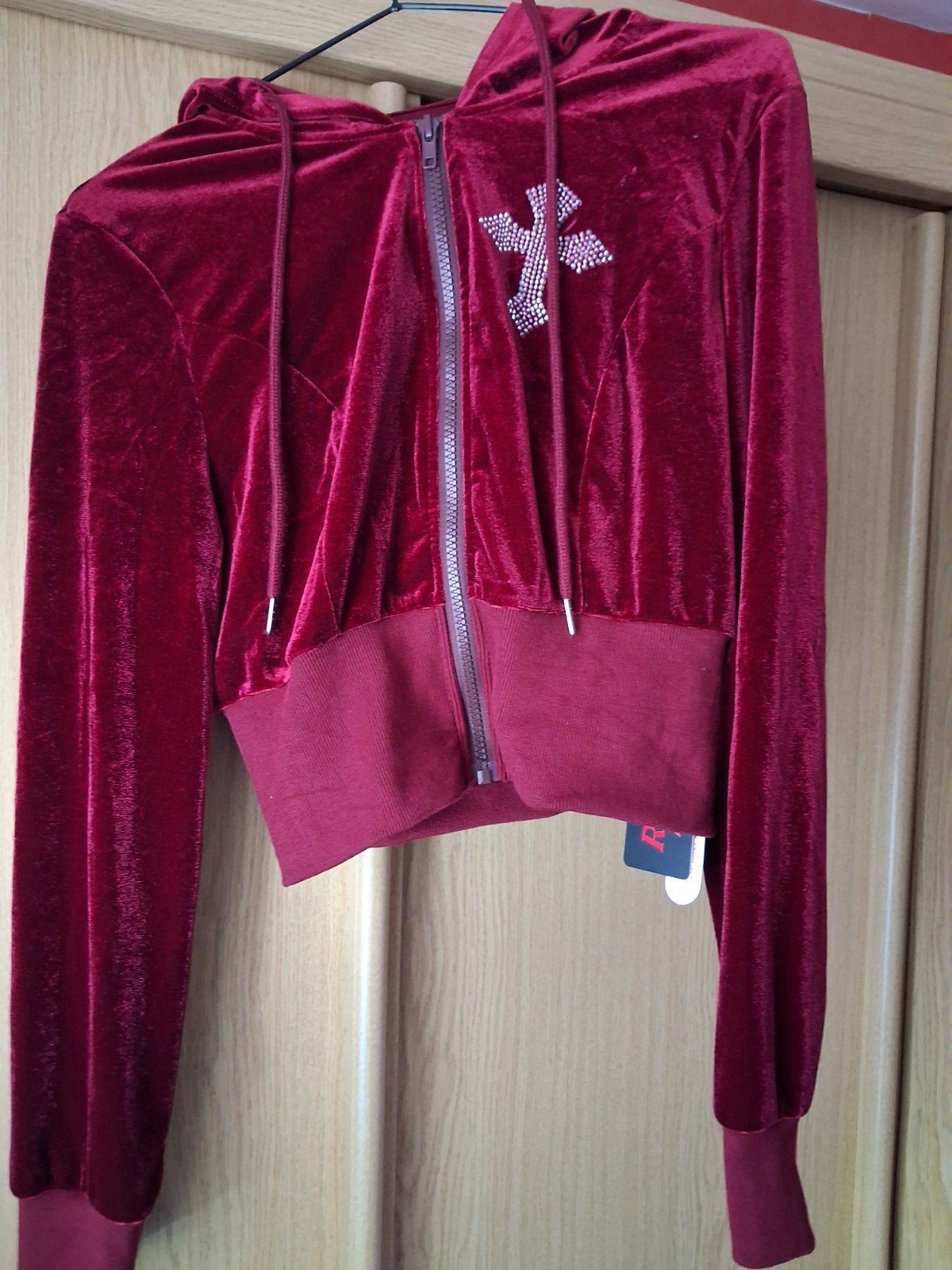 Romwe fluwelen crop hoodie met rits en kruis - Maat S, Romwe, Nieuw, Ophalen of Verzenden, Maat 36 (S)