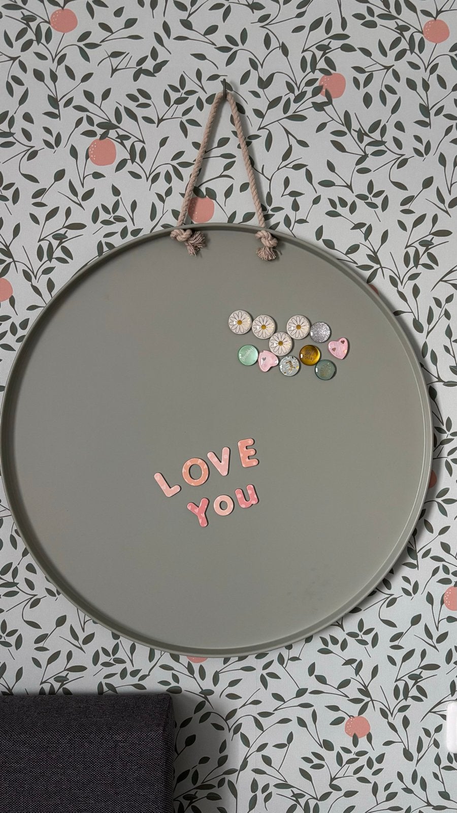 Rond magneetbord met magneten en letters, Huis en Inrichting, Ophalen, Zo goed als nieuw, Magneetbord