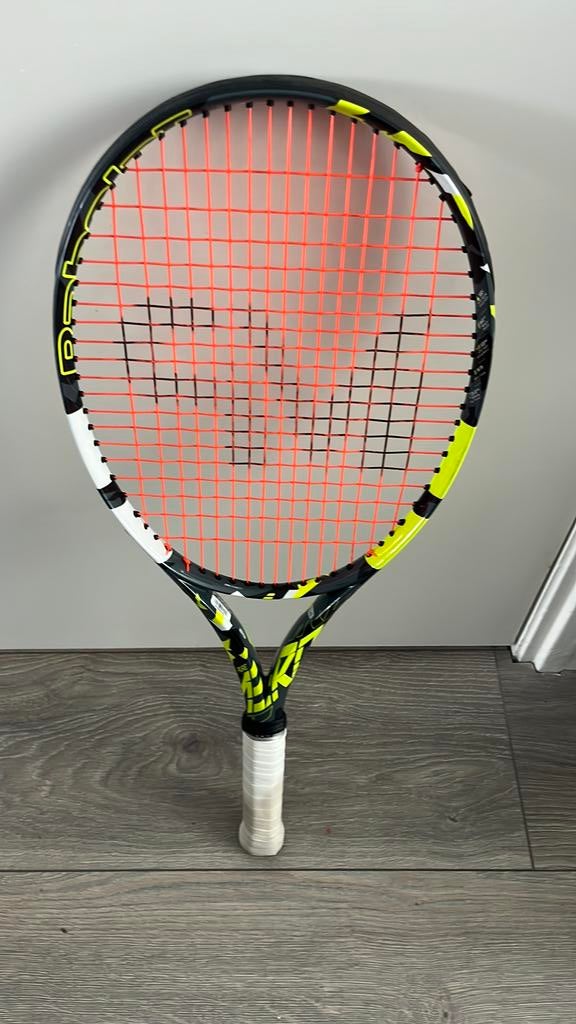 Babolat pure aero tennisracket, Sport en Fitness, Tennis, Ophalen of Verzenden, Zo goed als nieuw, Racket, Babolat