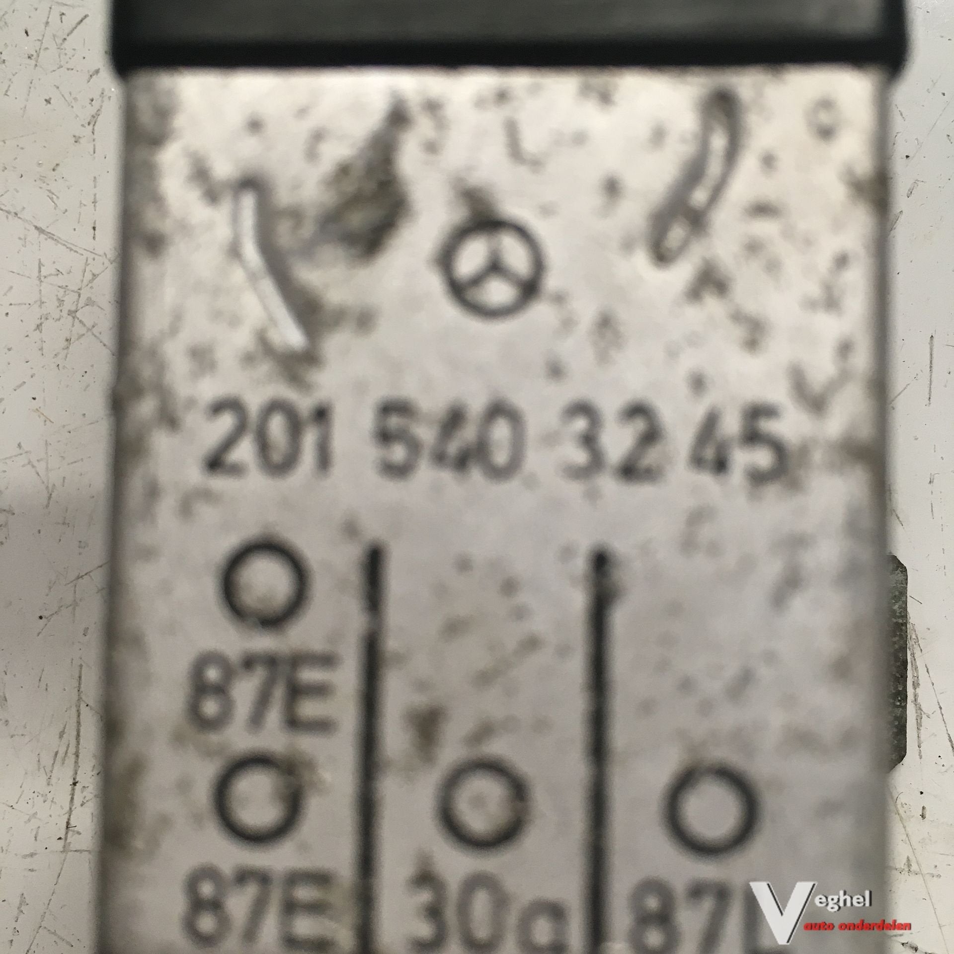 Mercedes W201 1987 Overspanningsrelais   201 540 3245, Gebruikt, -, -, Ophalen of Verzenden