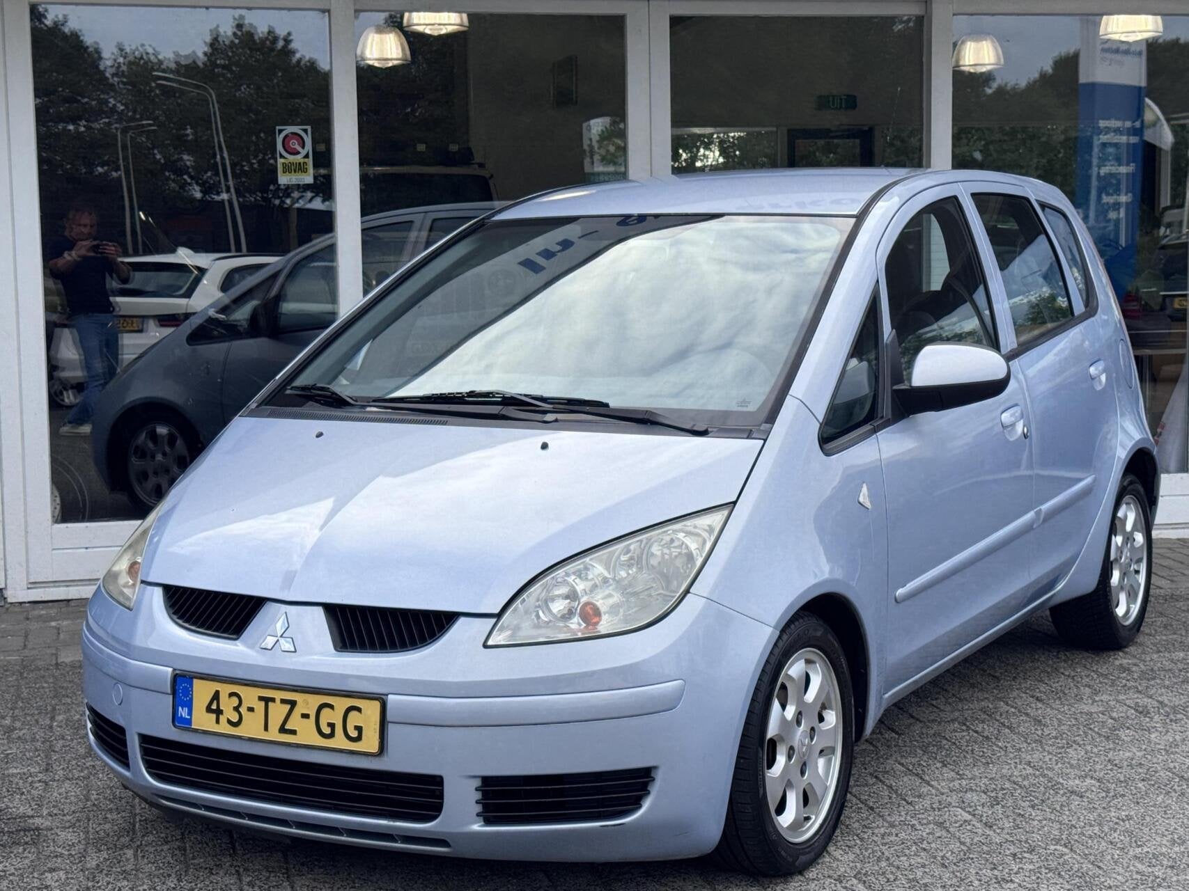 Mitsubishi Colt 1.3 Instyle, Airco, Lm-sportvelgen, Elek pak, Stof, Gebruikt, Zwart, Blauw