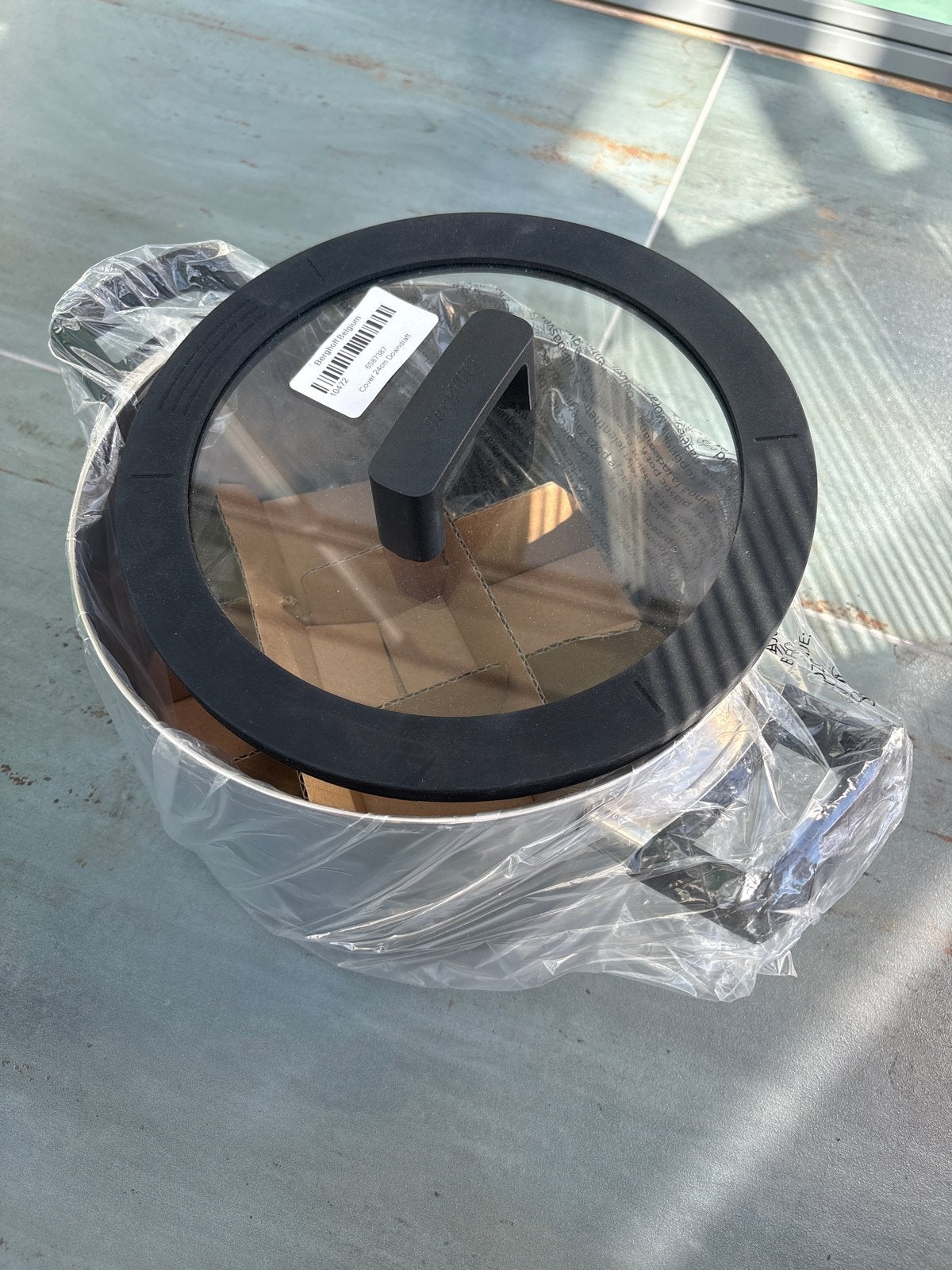 Berghoff Belgium Kookpan 24cm - Nieuw in verpakking, Met deksel, Nieuw, Ophalen of Verzenden, Rvs