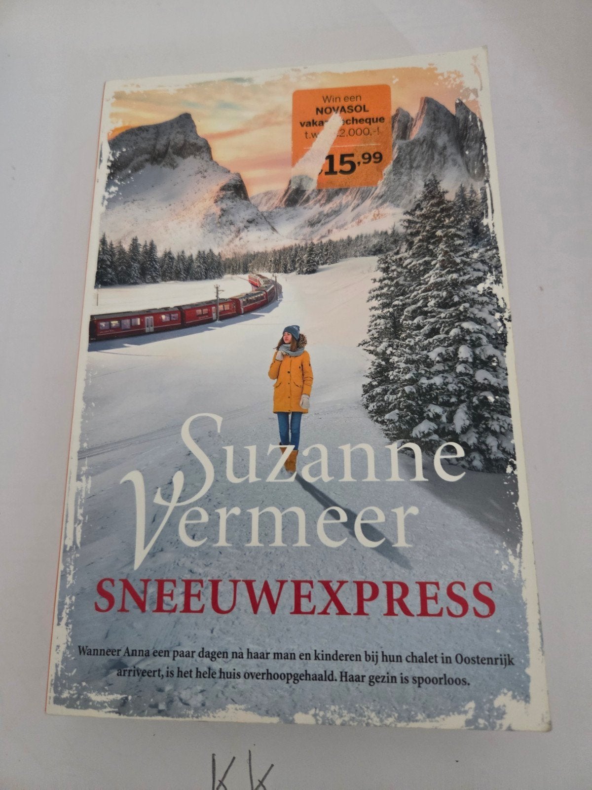 Suzanne Vermeer - Sneeuwexpress (Thriller), Ophalen of Verzenden, Zo goed als nieuw, Suzanne Vermeer, Nederland