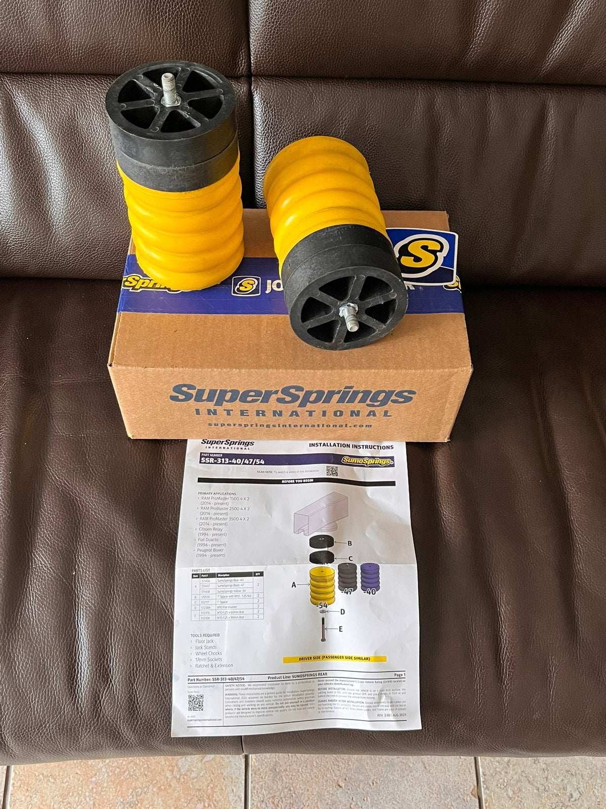 Super springs hulp veren wegens verkoop camper, Ophalen of Verzenden, Zo goed als nieuw