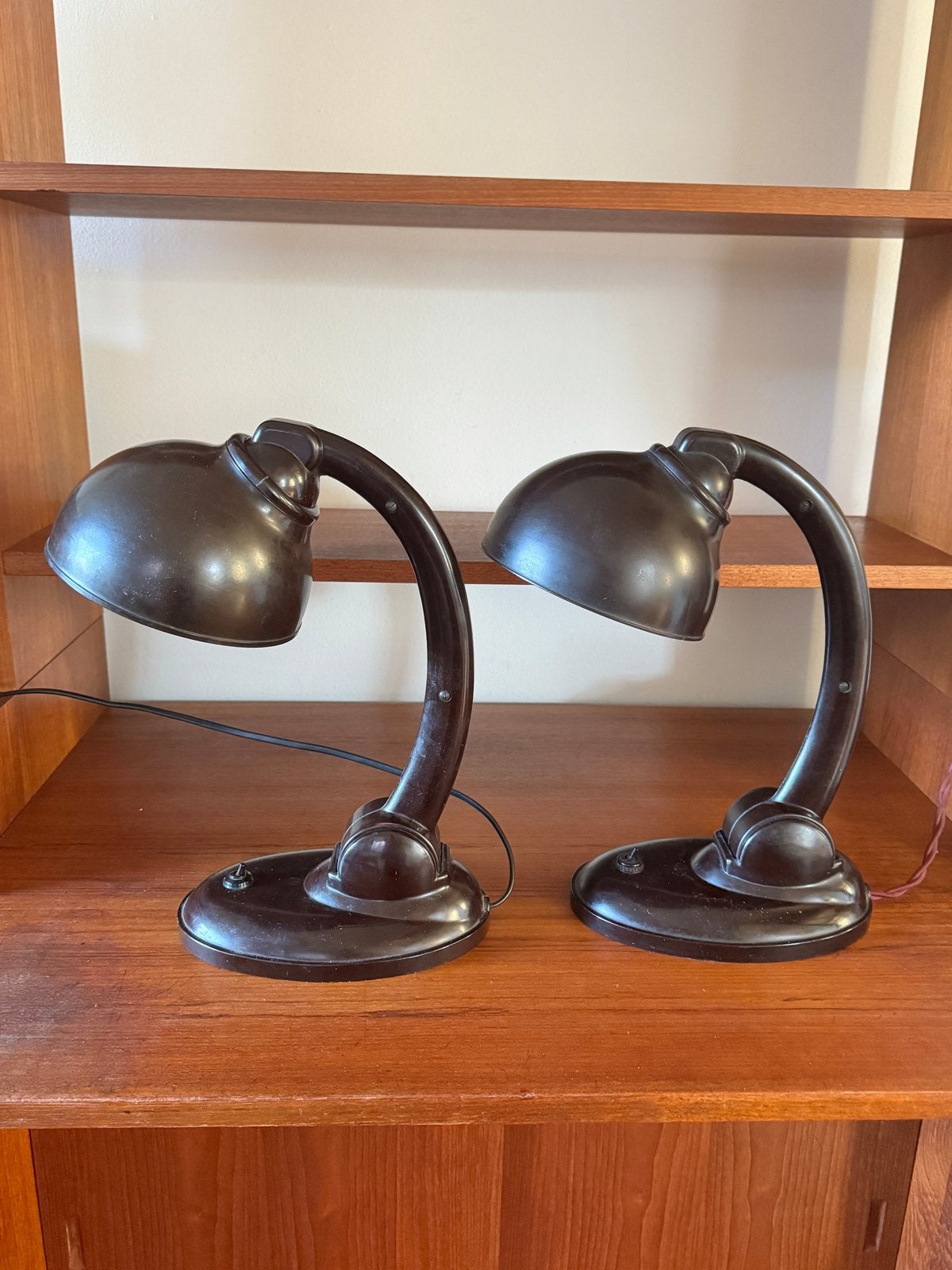 Set bakelieten bureaulampen E.K. Cole, Ophalen