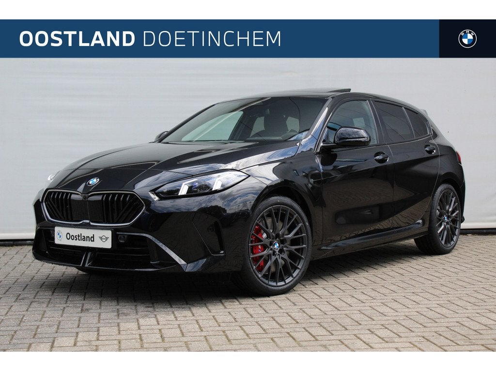 BMW 1 Serie 123 xDrive M Sport Automaat / Panoramadak / Spor