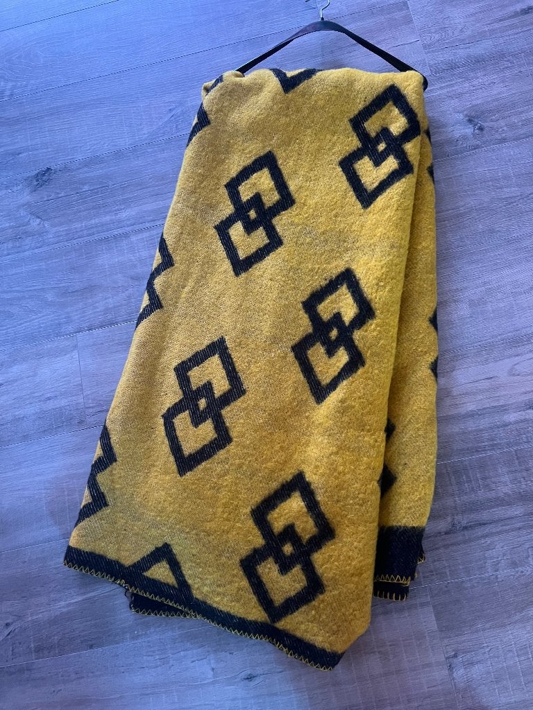 Vintage retro wollen geel zwart plaid deken woondeken dessin, Woondeken, Wol, Ophalen of Verzenden, Zo goed als nieuw