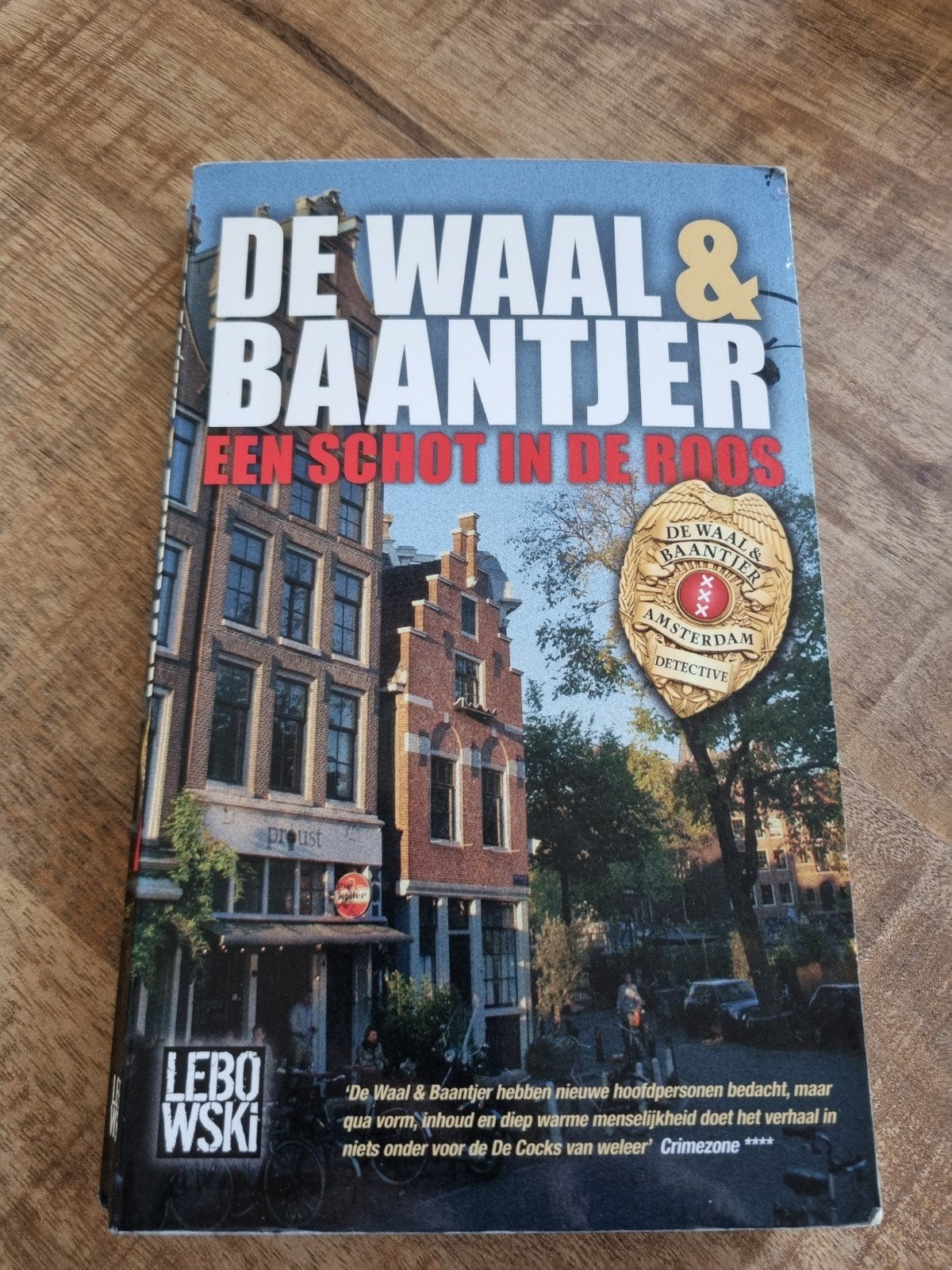 De Waal & Baantjer - Een Schot in de Roos, Boeken, Ophalen of Verzenden, Gelezen, De Waal & Baantjer