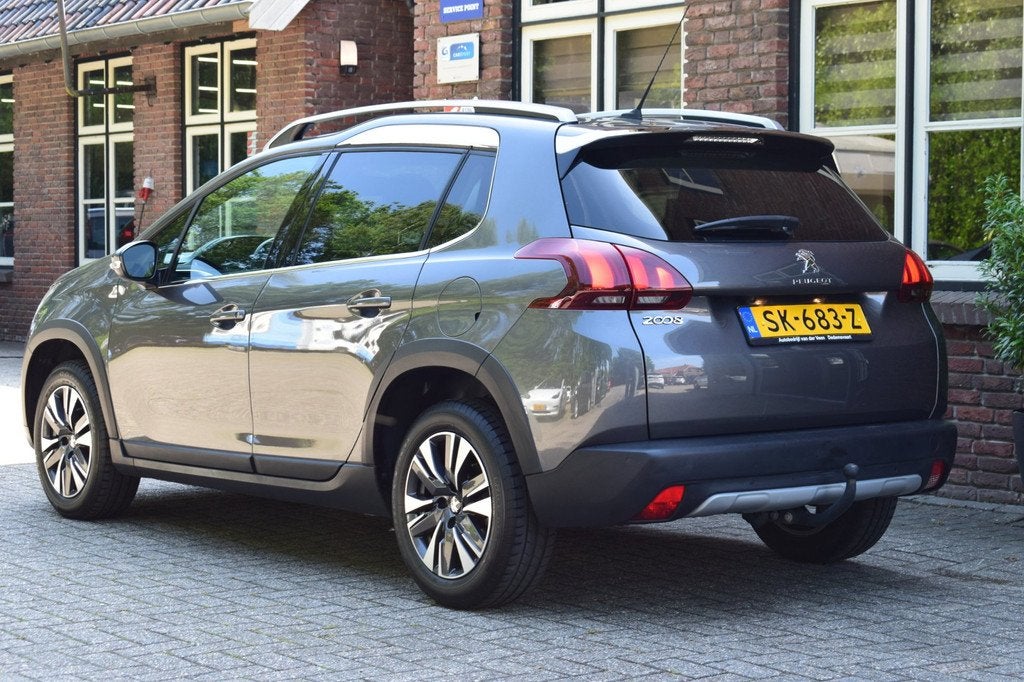 Peugeot 2008 1.2 PureTech Automaat Allure Trekhaak | Camera, 1199 cc, Met garantie (alle), 610 kg, Origineel Nederlands