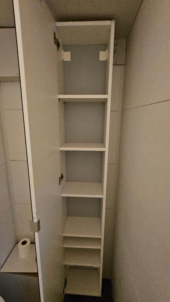 Mooi badkamer kast met spiegel. b 30 d 19 h 180, Huis en Inrichting, Ophalen, (Half)hoge kast, Minder dan 50 cm, Zo goed als nieuw