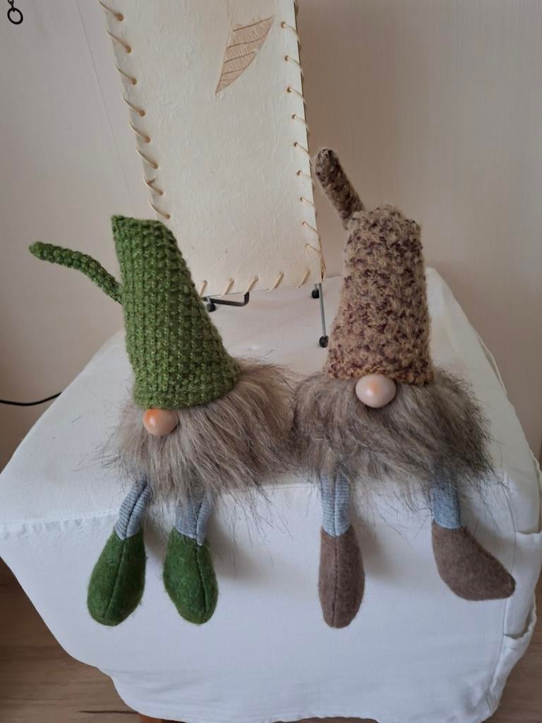 Twee schattige kabouters, Ophalen, Nieuw