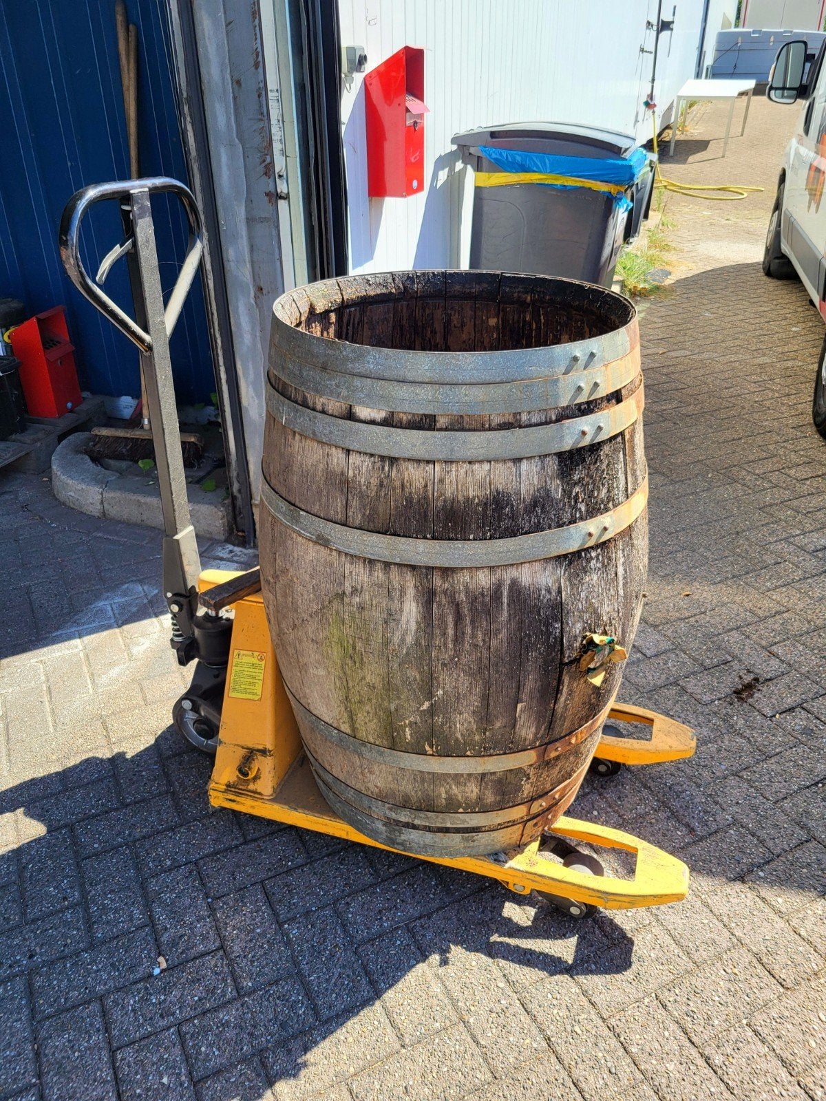 eiken wijnvat niet water dicht bieden vanaf 20.00 euro, Tuin en Terras, 150 liter of meer, Ophalen, Gebruikt, Hout