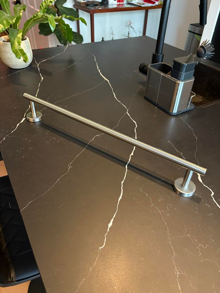 2x Nieuwe RVS Ronde Design Handdoekbeugels Badkamer, Ophalen of Verzenden, Nieuw, Overige typen