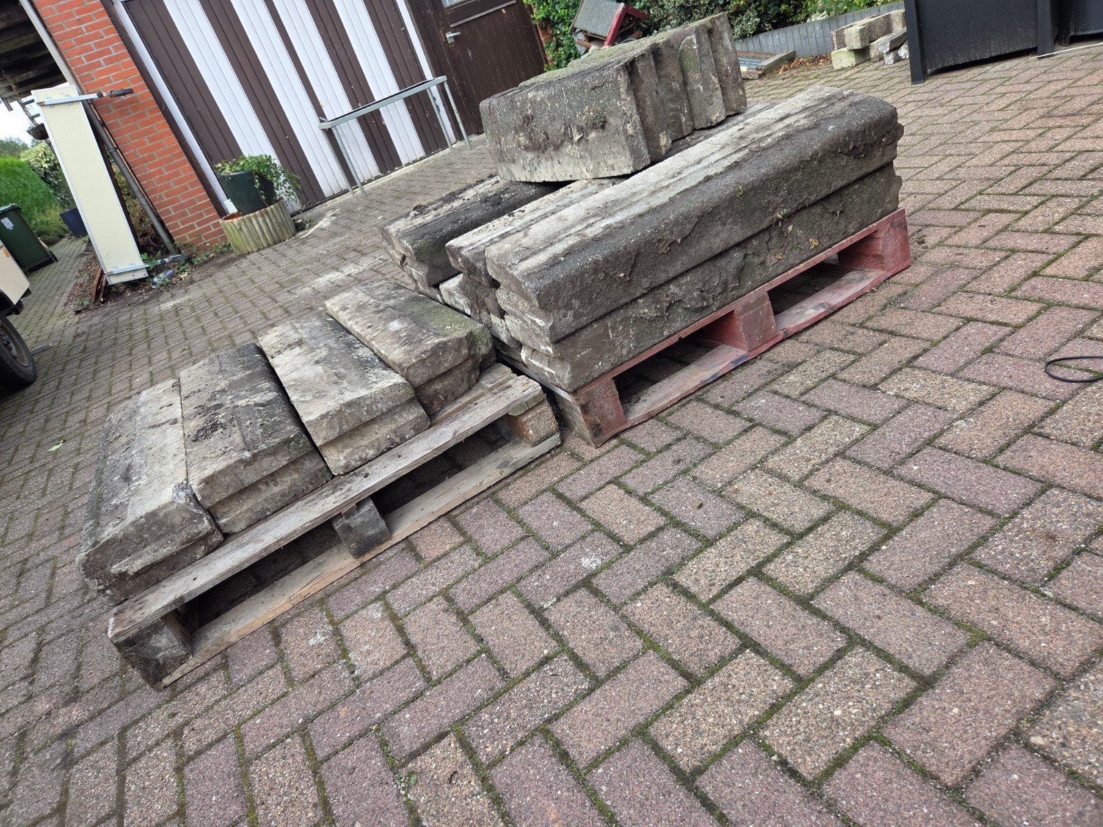 Trottoir banden, Ophalen, Gebruikt, Overige typen, Minder dan 25 cm