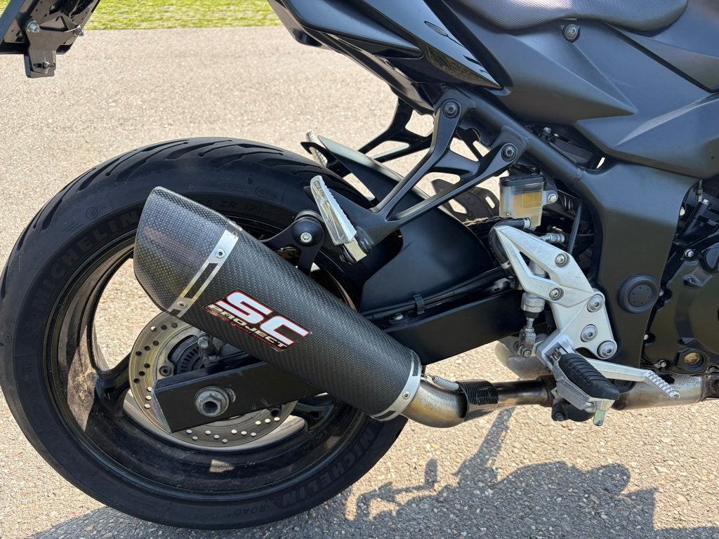 Suzuki GSR 750 ABS | 2011 | 21.814 km | SC-Project Uitlaat, Motoren, 750 cc, Occasion, 4 cilinders, Motorrijbewijs A