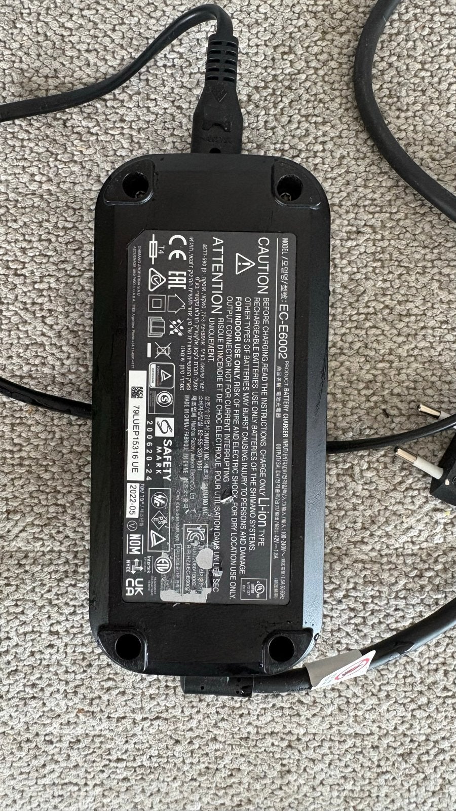 Shimano E-bike acculader/charger, Ophalen of Verzenden, Gebruikt