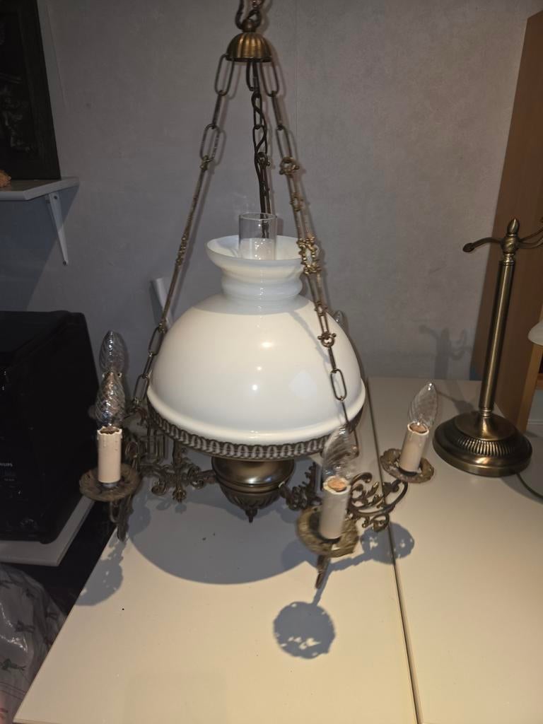 Antieke hanglamp met melkglas en 6 kaarslampen, Ophalen