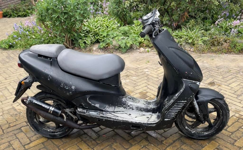 Hyosung Prima 2t scooter zonder kenteken, Fietsen en Brommers, Scooters | Overige merken, Ophalen, Gebruikt, Benzine, 50 cc