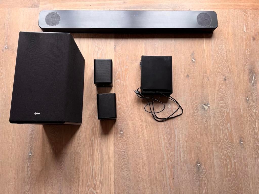 LG SL8YG Wifi Soundbar met Subwoofer en Achterspeakers SPK8, Ophalen, Bluetooth, Gebruikt