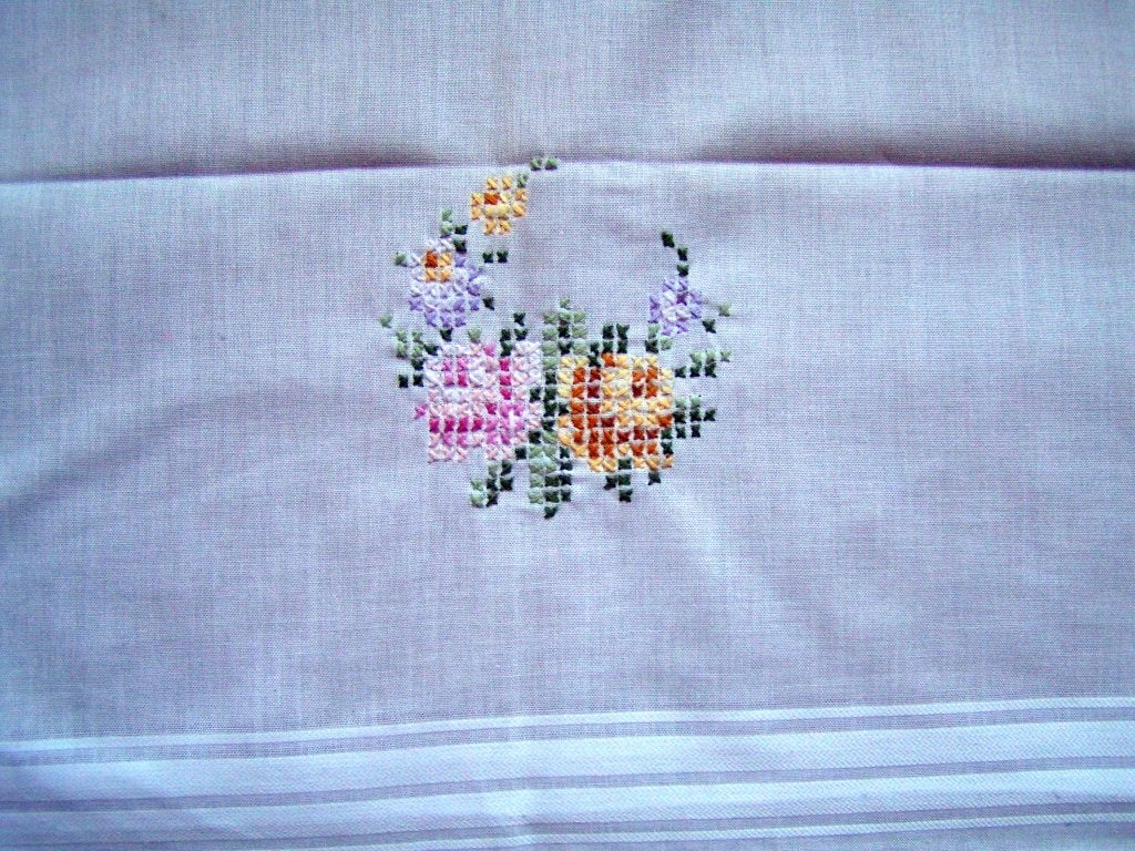 handgeborduurd tafelkleed nr DD 899 ger nina, Verzenden, Vierkant, Zo goed als nieuw, Katoen
