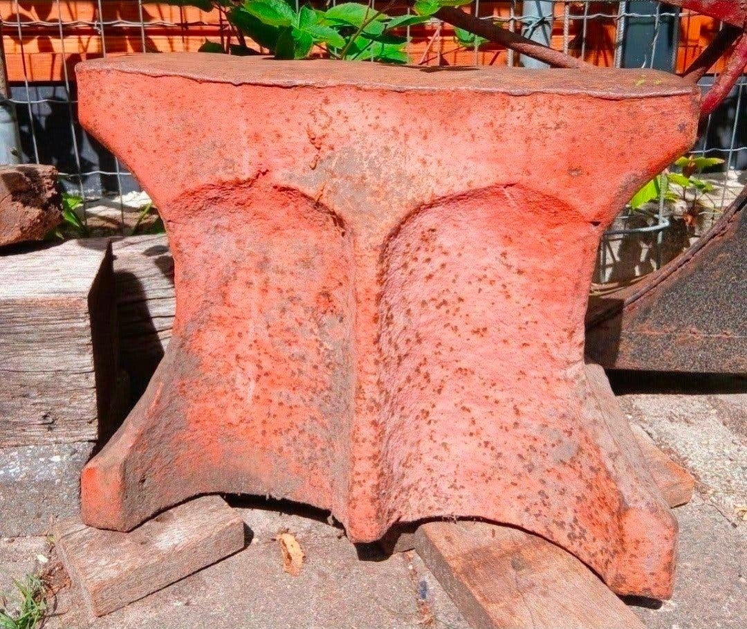 Authentiek gesmeed aambeeld (ca. 150 kg) uit 1900, Ophalen