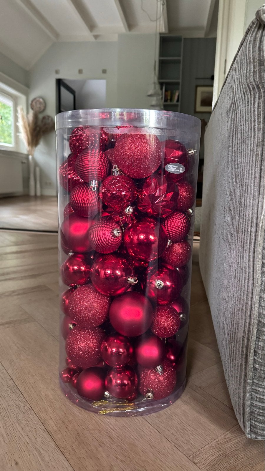 Rode kerstballen, Diversen, Kerst, Ophalen