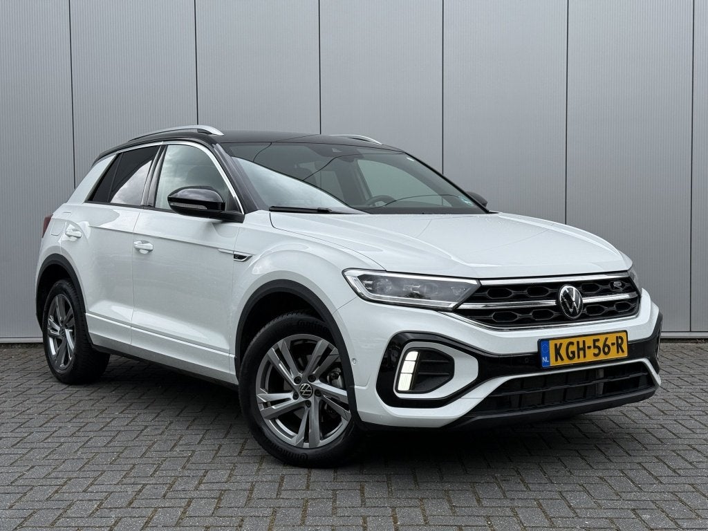 Volkswagen T-Roc 1.5 TSI R-Line Carplay Camera Led Acc Trekh, Euro 6, 4 cilinders, Wit, Bedrijf