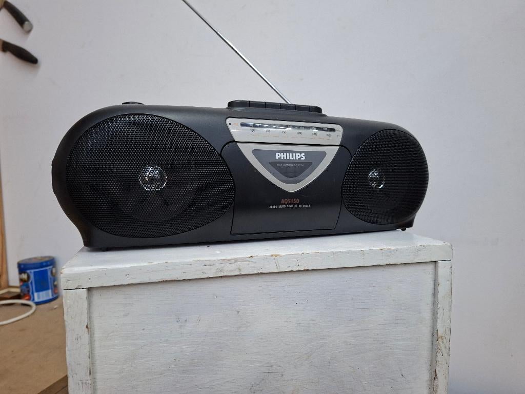 uitstekende vintage draagbare radio met cassettedeck, Ophalen of Verzenden, Zo goed als nieuw