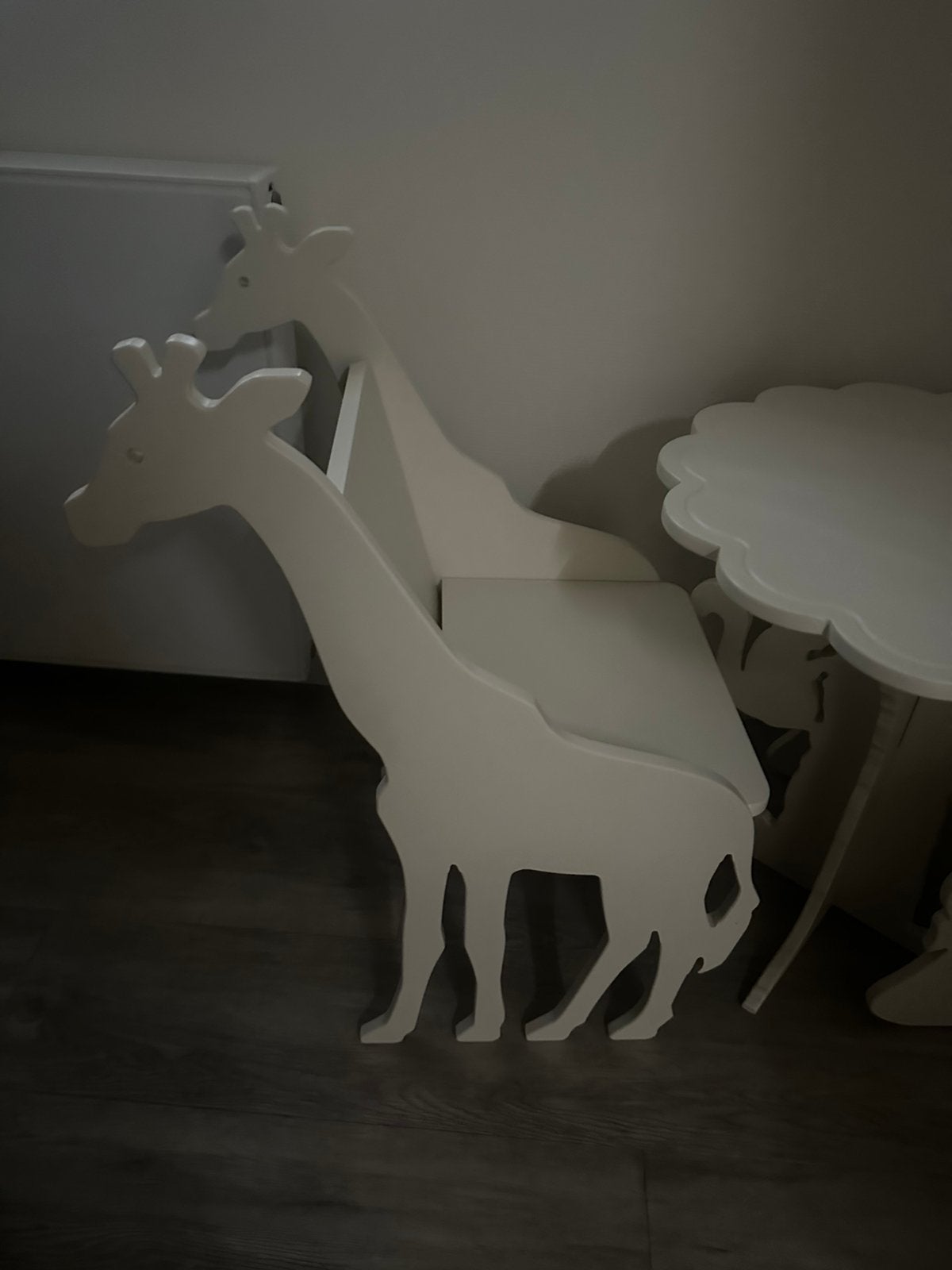 2 houten stoelen kinderformaat met tafel, Ophalen, Tafel(s) en Stoel(en)