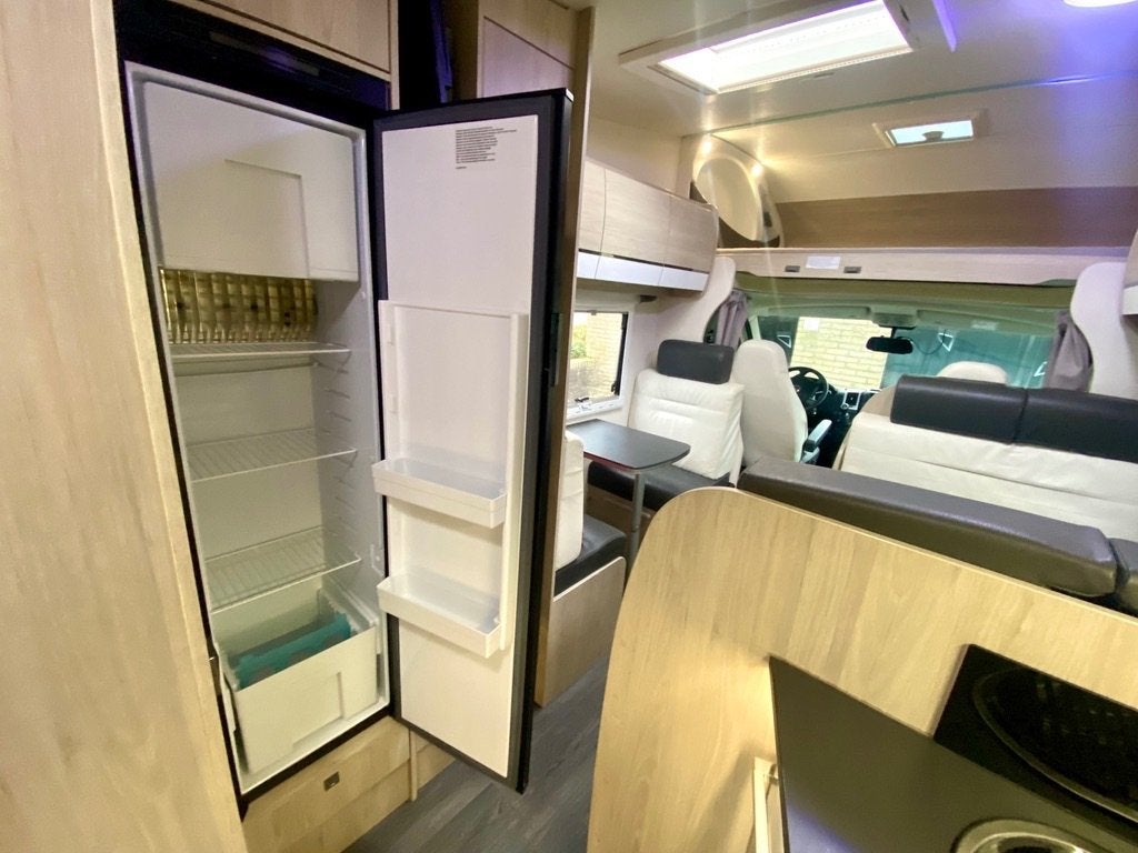 Foto 19 van Challenger C256 | 2019 | 7 zit/slaapplaats, 2x airco Offgrid