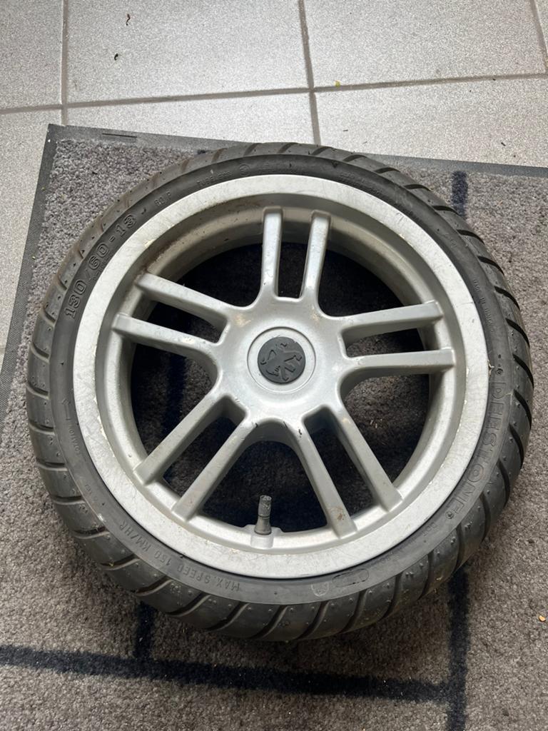 Peugeot speedfight 3 4 takt onderdelen, Ophalen