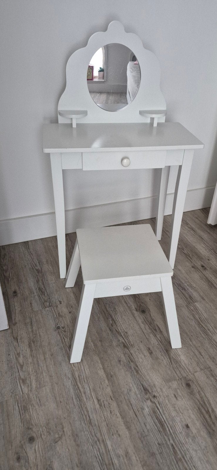 KidKraft Middelgrote Kaptafel met Krukje - Wit, Ophalen, Gebruikt, Tafel(s) en Stoel(en)