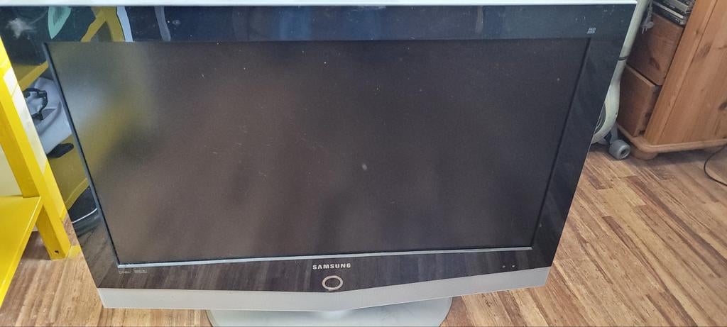 Samsung TV 26" scherm - Ideaal voor studenten, Ophalen, Gebruikt, 80 tot 100 cm, Samsung
