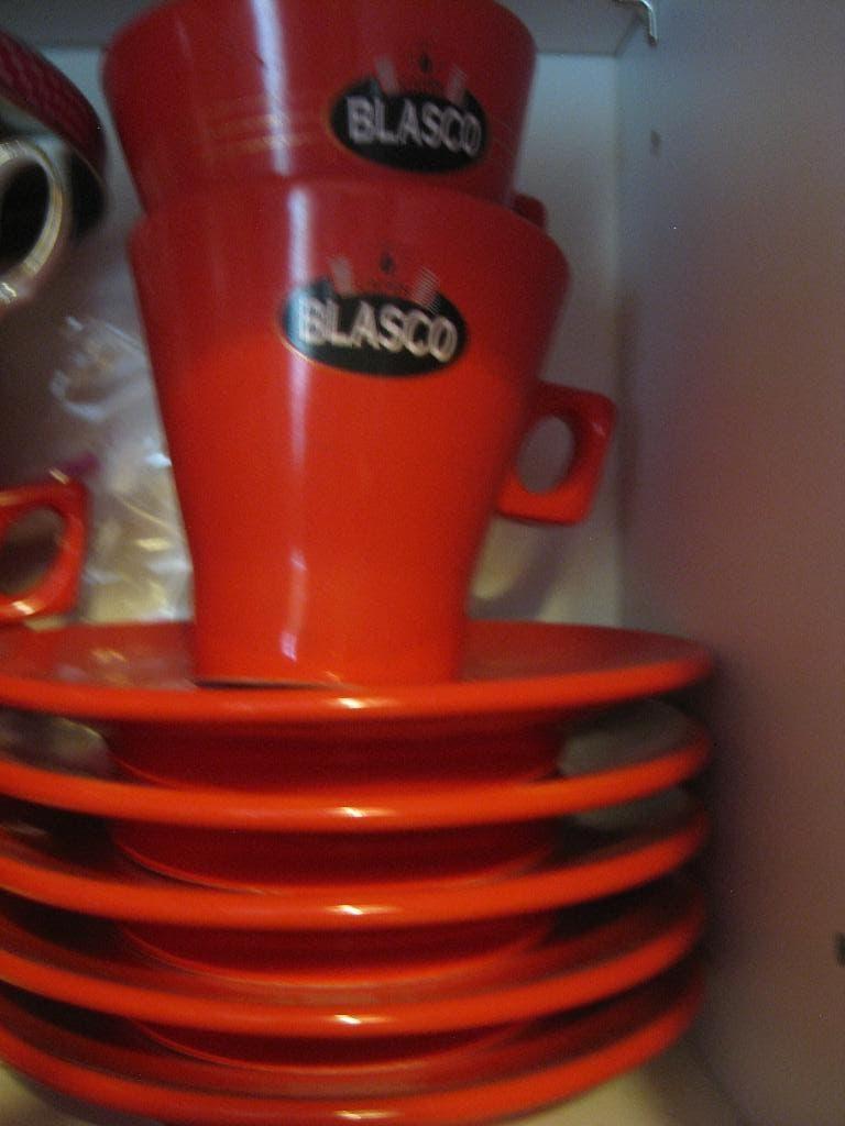 blasko 4 kop en schotels, Huis en Inrichting, Keuken | Servies, Verzenden, Zo goed als nieuw, Overige stijlen, Kop(pen) en/of Schotel(s)