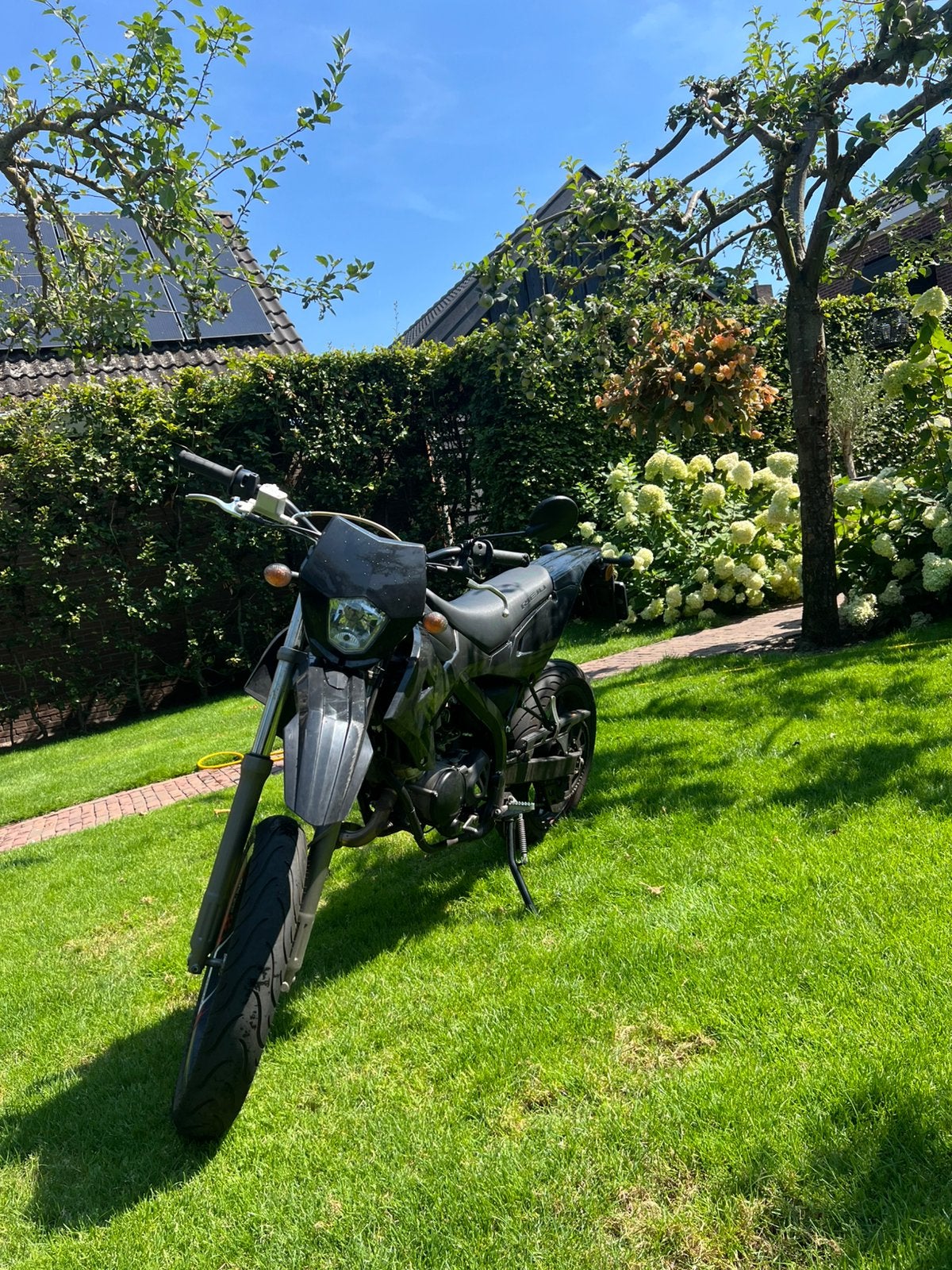 Rieju MRT 50 2025 50 cc, Ophalen, Zo goed als nieuw, Overige merken