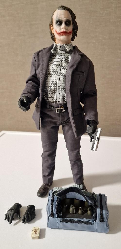 Hot Toys The Joker Bank Robber MMS79 The Dark Knight 1/6 fig, Ophalen of Verzenden, Gebruikt, Film, Actiefiguur of Pop
