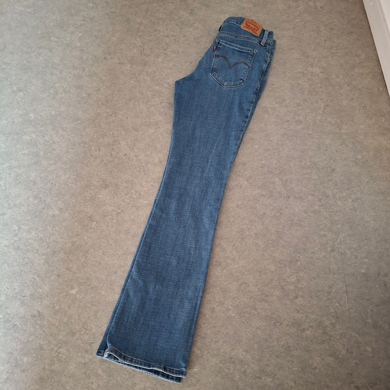 levis 315 shaping bootcut maat 27 x 32, Ophalen of Verzenden, Zo goed als nieuw, Blauw, W27 (confectie 34) of kleiner