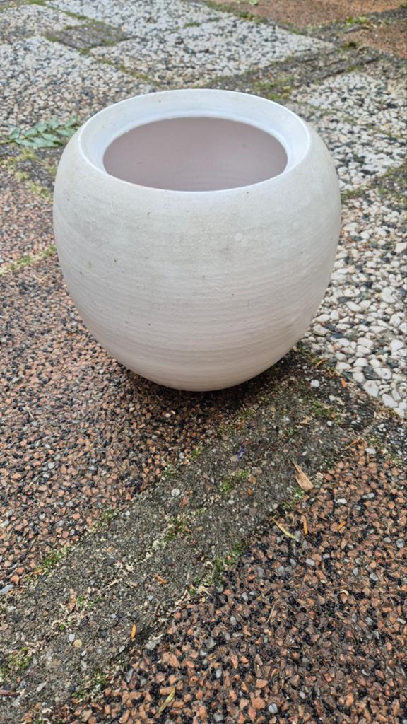 Witte bloempot, Tuin en Terras, Bloempotten, Rond, Binnen, Ophalen of Verzenden, Aardewerk