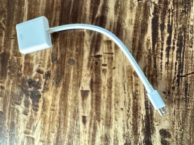 Apple Thunderbolt naar VGA adapter - Nieuw, Ophalen of Verzenden, Nieuw