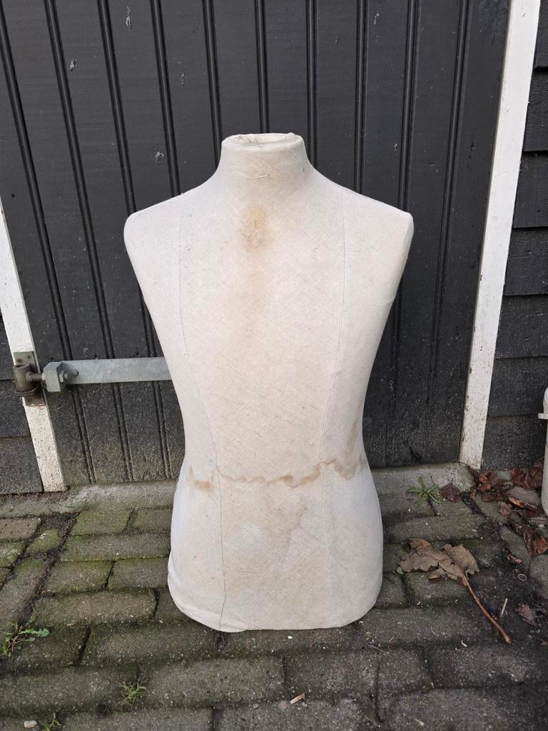 Buste, Ophalen of Verzenden, Overige soorten, Nederland, Kleding of Schoenen