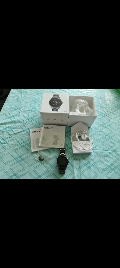 Android Smartwatch van het merk Fossil, Ophalen, Fossil, Zo goed als nieuw, Grijs